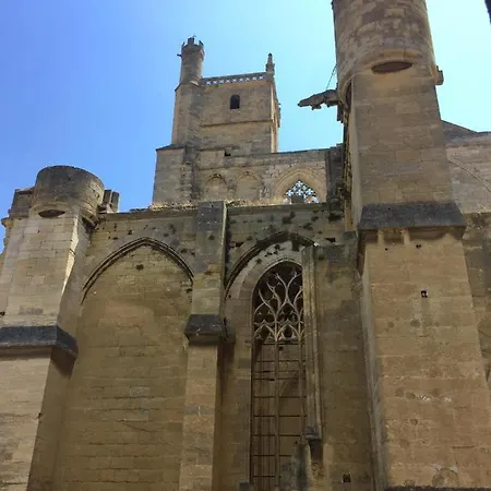 La De La Cathedrale * Narbonne