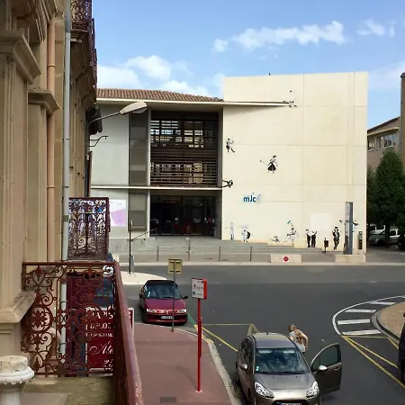 公寓 拉套房德拉大教堂公寓 *