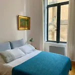 La De La Cathedrale *