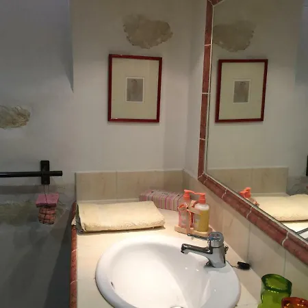 La De La Cathedrale Apartment Narbonne